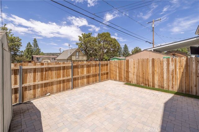 2115 State Lane, Big Bear City, CA 92314