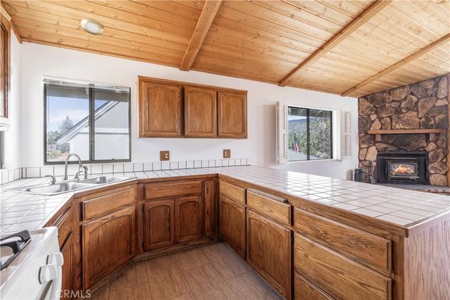 2115 State Lane, Big Bear City, CA 92314