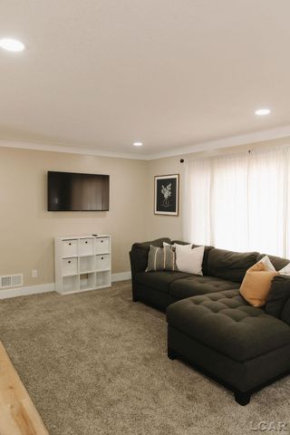 2281 Fairview Drive, Adrian, MI 49221