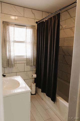 2281 Fairview Drive, Adrian, MI 49221