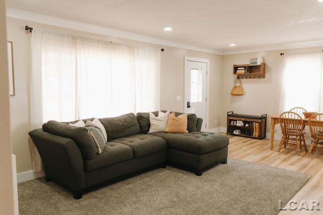 2281 Fairview Drive, Adrian, MI 49221