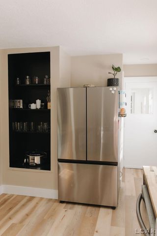 2281 Fairview Drive, Adrian, MI 49221