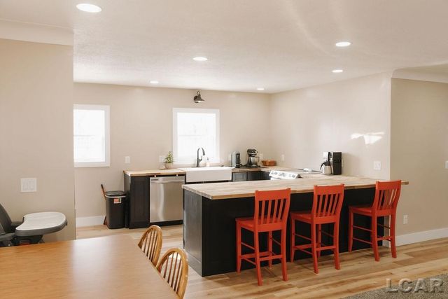 2281 Fairview Drive, Adrian, MI 49221