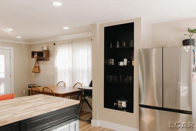 2281 Fairview Drive, Adrian, MI 49221