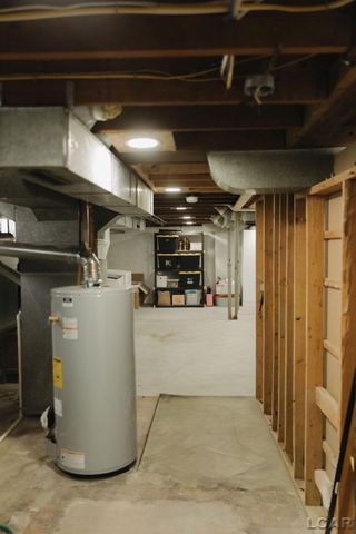 2281 Fairview Drive, Adrian, MI 49221