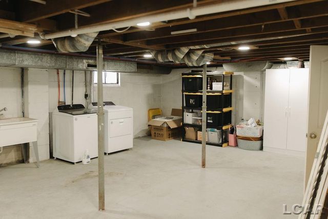 2281 Fairview Drive, Adrian, MI 49221