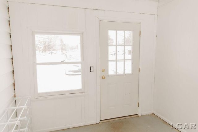 2281 Fairview Drive, Adrian, MI 49221