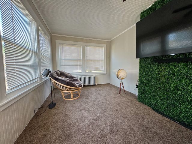 1589 Main Street, East Hartford, CT 06108