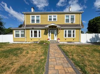 1589 Main Street, East Hartford, CT 06108