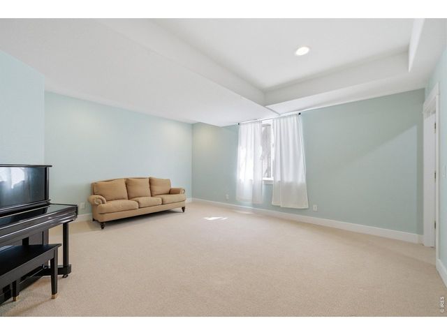 718 Skywalker Pt, Lafayette, CO 80026