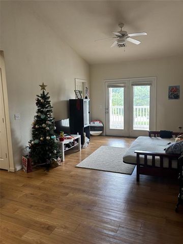 2200 Classen Boulevard 8134, Norman, OK 73071