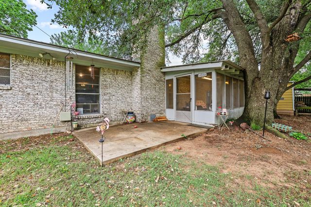 212 Lou Street, Sulphur Springs, TX 75482