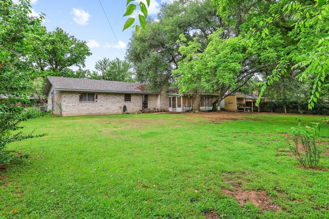 212 Lou Street, Sulphur Springs, TX 75482