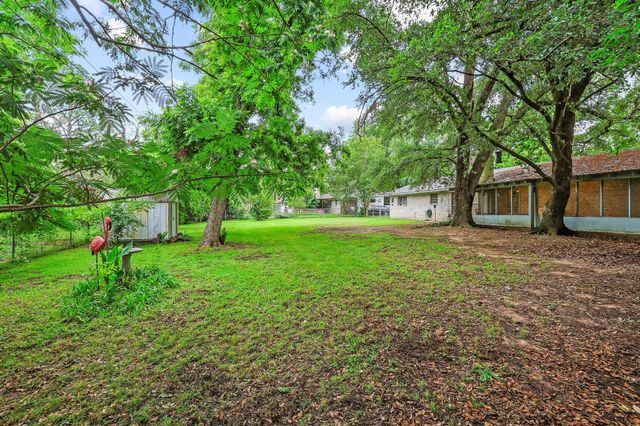 212 Lou Street, Sulphur Springs, TX 75482