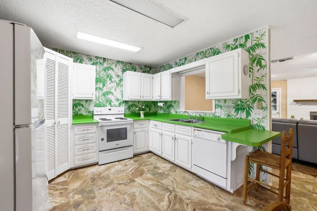 212 Lou Street, Sulphur Springs, TX 75482