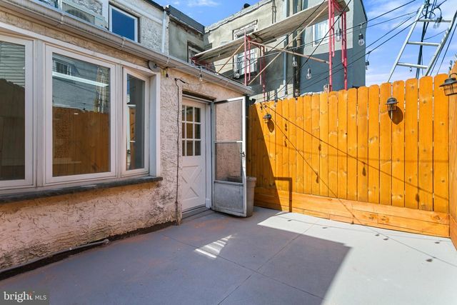 423 CROSS ST, Philadelphia, PA 19147