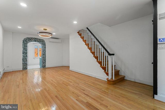 423 CROSS ST, Philadelphia, PA 19147