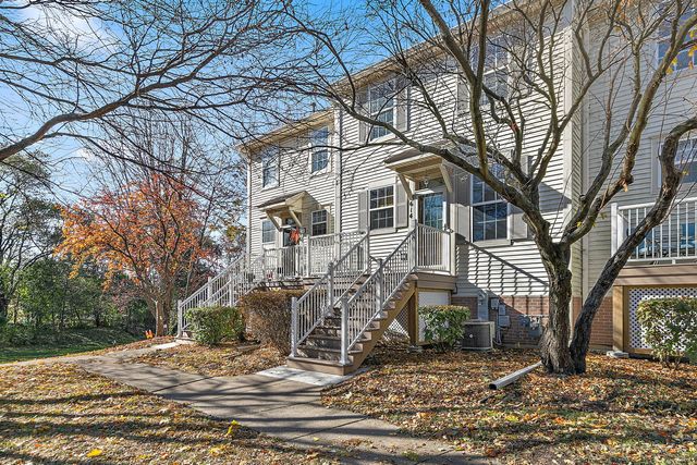 614 Littleton Trail, Elgin, IL 60120