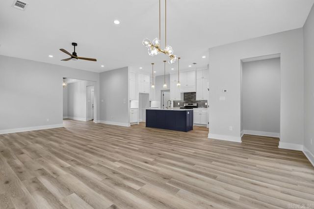 8009 Creek Rock, Alexander, AR 72002