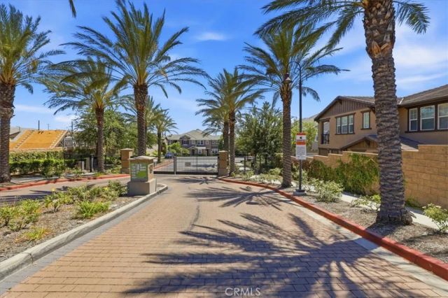 16001 Chase, Fontana, CA 92336