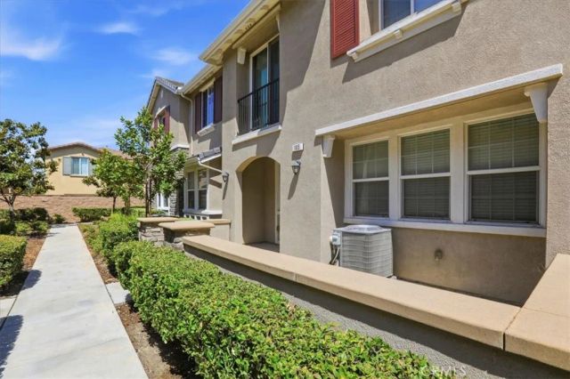16001 Chase, Fontana, CA 92336