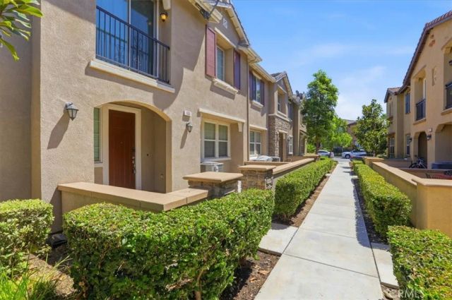 16001 Chase, Fontana, CA 92336