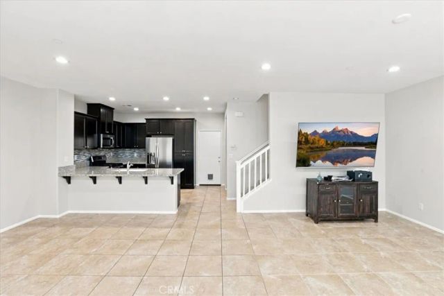 16001 Chase, Fontana, CA 92336