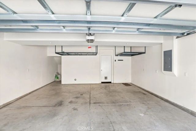 16001 Chase, Fontana, CA 92336