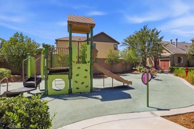 16001 Chase, Fontana, CA 92336