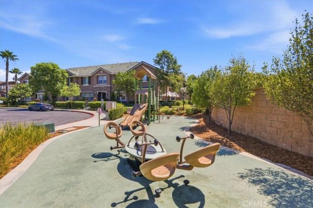 16001 Chase, Fontana, CA 92336