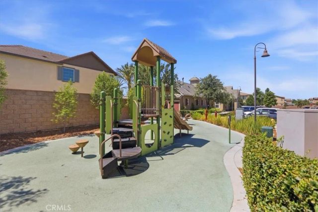 16001 Chase, Fontana, CA 92336