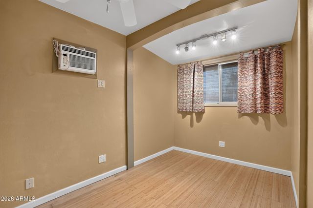 315 W GLENROSA Avenue, Phoenix, AZ 85013