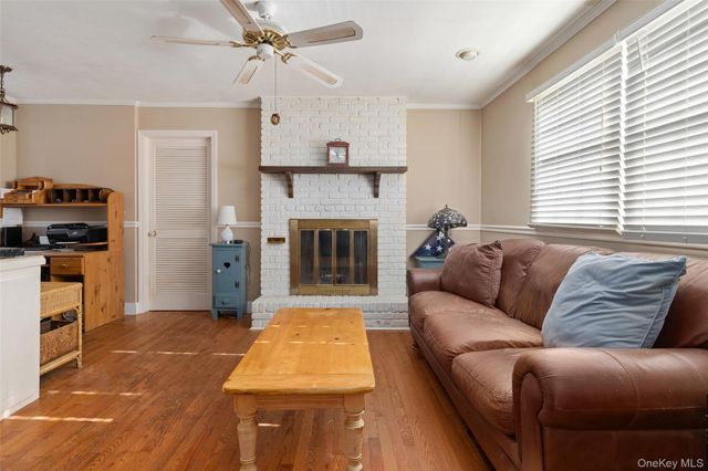 6 White Birch Drive, Babylon, NY 11702