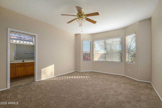 18599 N RED MOUNTAIN Way, Surprise, AZ 85374