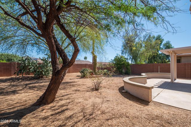 18599 N RED MOUNTAIN Way, Surprise, AZ 85374