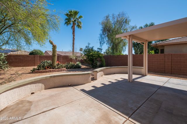 18599 N RED MOUNTAIN Way, Surprise, AZ 85374