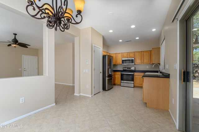 18599 N RED MOUNTAIN Way, Surprise, AZ 85374