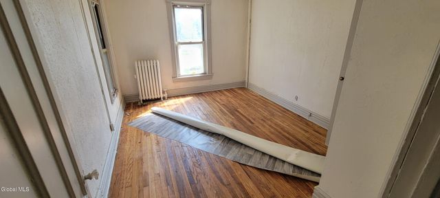 236 W Fulton Street, Gloversville, NY 12078