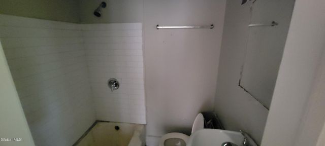 236 W Fulton Street, Gloversville, NY 12078