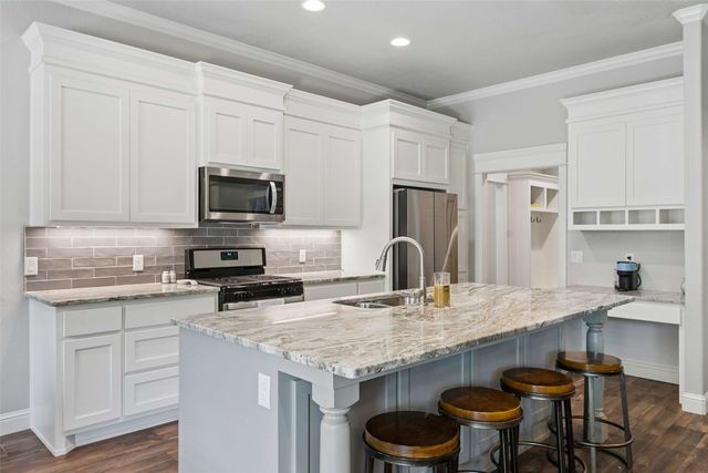 4114 Seminole Trail, Granbury, TX 76048