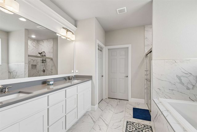 4114 Seminole Trail, Granbury, TX 76048