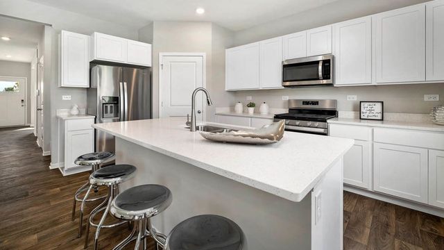 1810 Legacy Pointe Boulevard, Plainfield, IL 60586