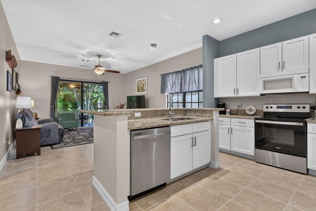 7443 NW 113TH Avenue, Parkland, FL 33076