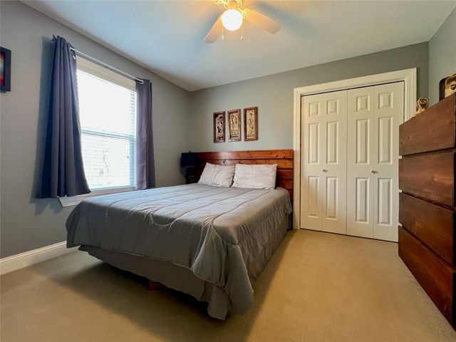 539 Bently Drive, Lawrence, KS 66049