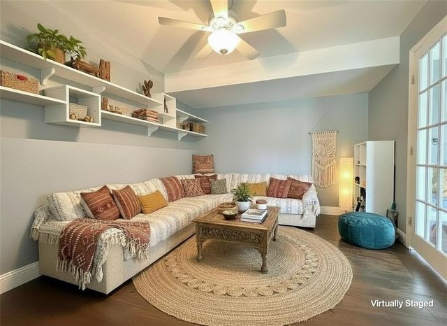 539 Bently Drive, Lawrence, KS 66049