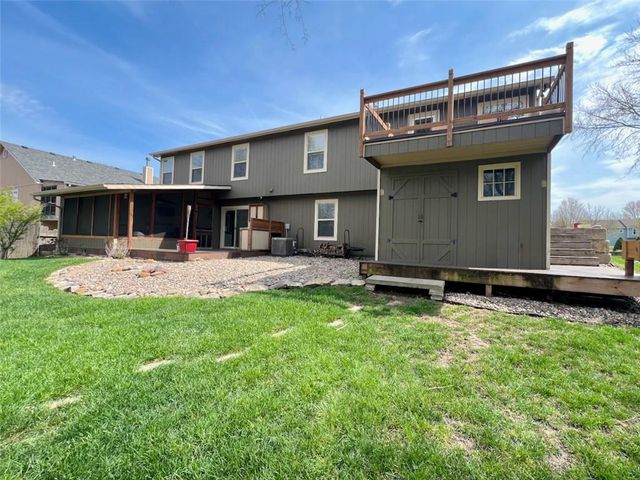 539 Bently Drive, Lawrence, KS 66049