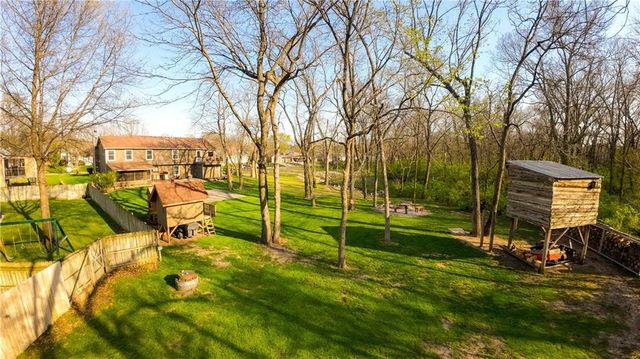 539 Bently Drive, Lawrence, KS 66049