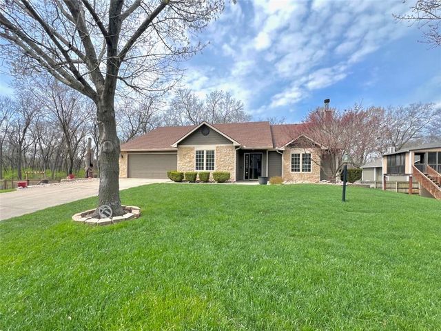 539 Bently Drive, Lawrence, KS 66049