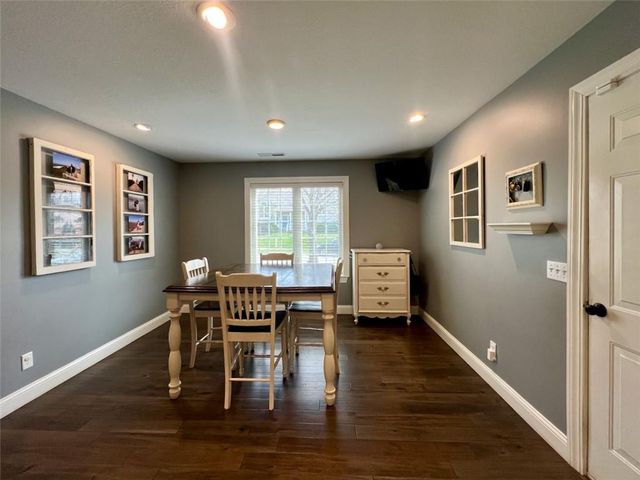 539 Bently Drive, Lawrence, KS 66049