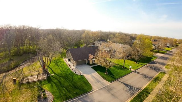 539 Bently Drive, Lawrence, KS 66049